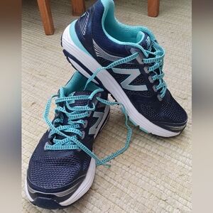 New Balance 560 V7 navy blue fitness athletic running shoes sneakers Womens 7